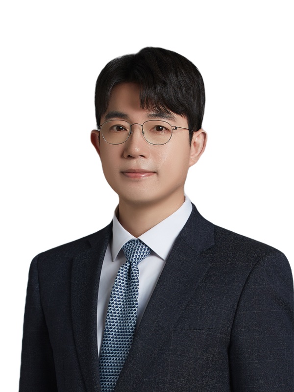 강문혁 대표변호사